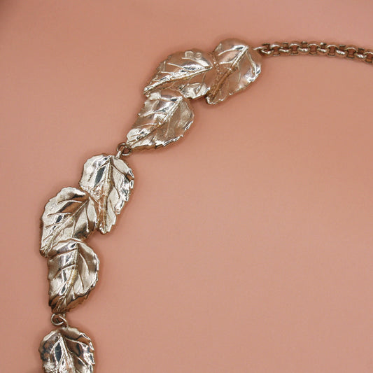 Collana foglie